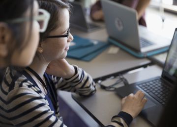 Los alumnos de un instituto que corrigieron a la RAE