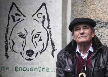 Menino lobo passa frio no mundo dos homens
