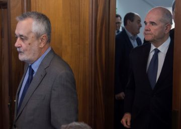 El turno de Chaves y Griñán