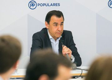 El PP deja el futuro de Cifuentes en manos de la investigación judicial
