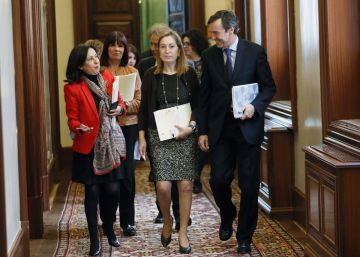 El Constitucional rechaza el veto del Gobierno a la propuesta del PSOE para paralizar la LOMCE