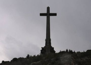 Familias de ambos bandos de la Guerra Civil logran cuatro exhumaciones en el Valle de los Caídos