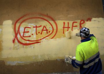 ETA lamenta el daño causado y pide “perdón” a parte de las víctimas