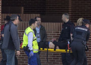Un hombre mata a su expareja y a la madre de esta y se lanza al vacío en Vitoria