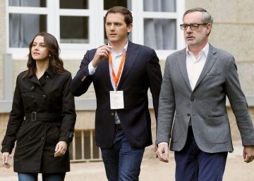 Rivera amenaza con retirar el apoyo a los Presupuestos si el Gobierno pacta acercar a los presos de ETA