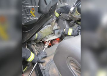 Detenido un hombre en Melilla que ocultaba a un menor en el doble fondo de un coche