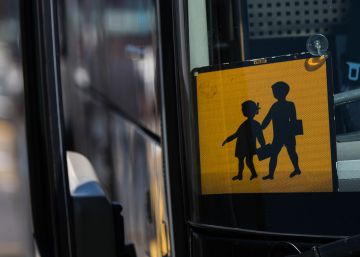 Onze menors ferits lleus després que l’autocar en què viatjaven sortís de la via