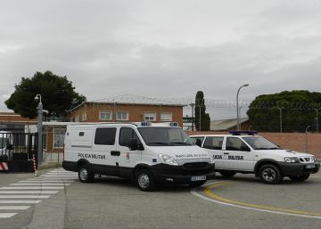 El militar y el agente de La Manada seguirán en una cárcel castrense