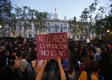 Justicia solo convence a dos catedráticas para formar parte de la comisión de delitos sexuales