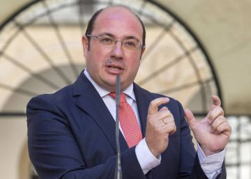 El expresidente de Murcia se sentará en el banquillo acusado de prevaricación, falsedad y fraude