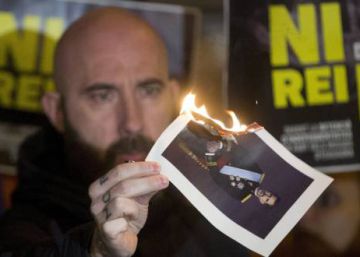 L’Audiència Nacional ja no veu delicte en la crema de fotos del Rei després de la sentència d’Estrasburg