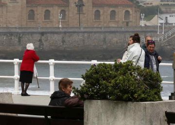 Fin de semana de contrastes: casi invierno del norte y casi verano del Mediterráneo