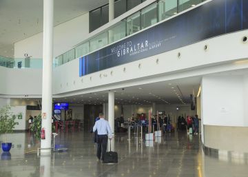Londres rechaza la presencia de la policía española en el aeropuerto de Gibraltar