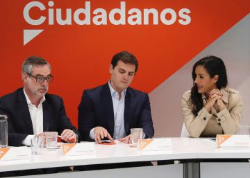 Ciudadanos y Unidos Podemos dan por superado el bipartidismo tras la encuesta de Metroscopia