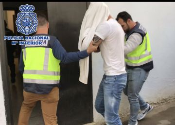 Detenido un prófugo inglés con 75 identidades falsas que asaltaba furgones blindados