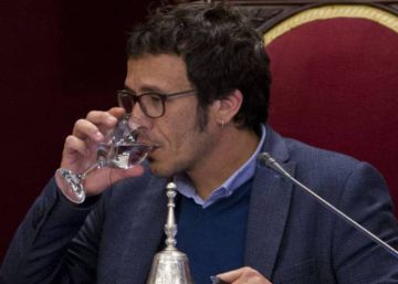 El alcalde de Cádiz: “No quiero dejar de vivir en un piso de currante”