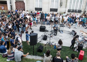 Prohibida la música en directo en los locales de Santiago