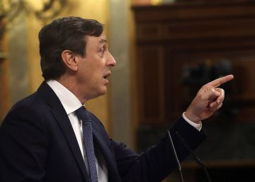 El PP recupera su discurso más duro para reaccionar a la pérdida del Gobierno