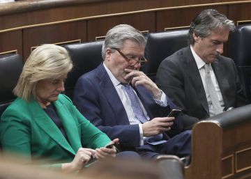 Els exministres de Rajoy, en xoc, busquen nova destinació