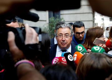 Zoido ironiza con que su sustituto sabrá más de Cataluña que él