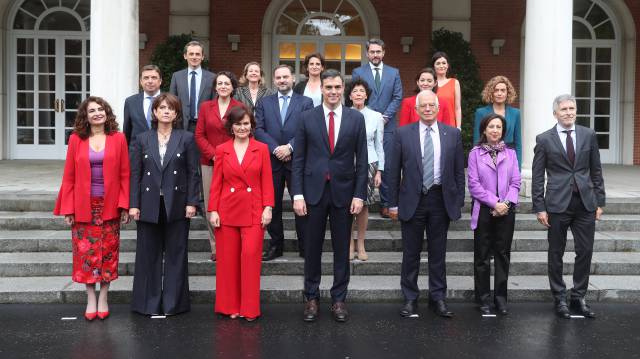 Foto de familia del Gabinete de Pedro Sánchez.