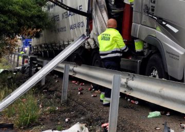 11 heridos tras colisionar un autobús de pasajeros y un camión en Toledo