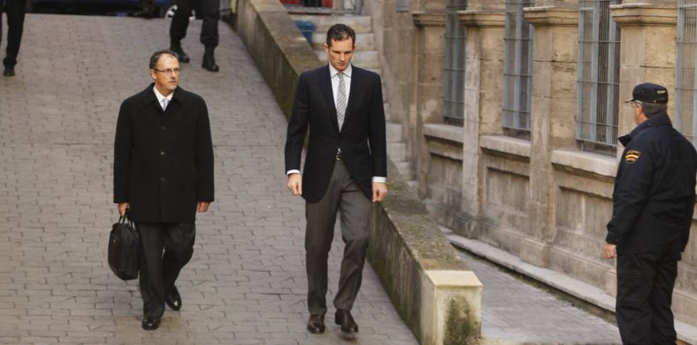 El juicio de la silla azul con los apellidos Borbón y Grecia