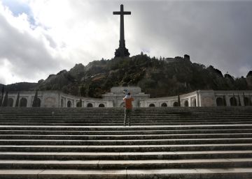 El Govern espanyol prepara la sortida de Franco del Valle de los Caídos