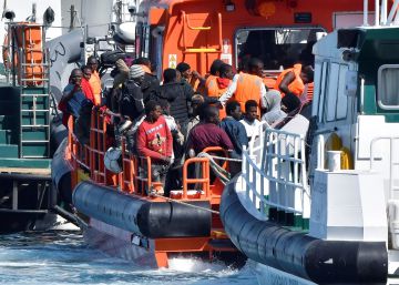 43 desaparecidos en una patera en el Mar de Alborán
