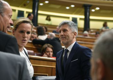 El PP arrastra al PSOE a apoyar una iniciativa contra un referéndum de secesión
