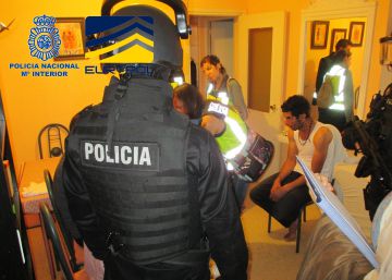 El “menor no acompañado” que creó su propia red de tráfico de niños