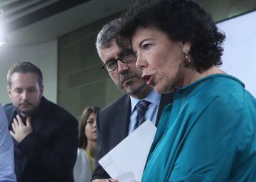 Sánchez releva por decreto a la cúpula de RTVE