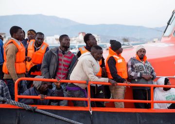 Rescatats 769 immigrants a bord de 25 pasteres a Andalusia i Canàries