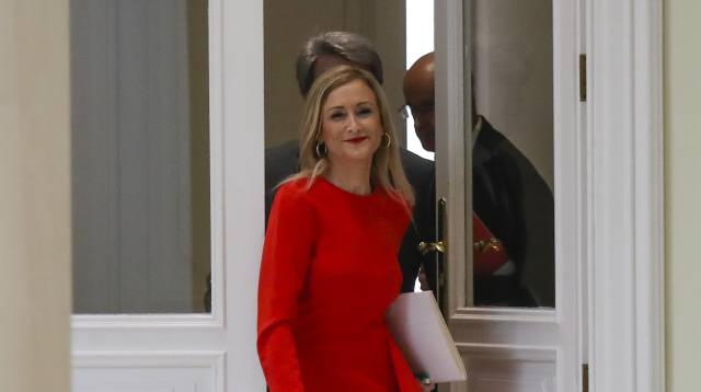 Cifuentes planta a la juez y alega motivos médicos para no declarar