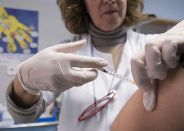 El Gobierno ultima el decreto para recuperar la sanidad universal