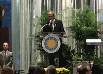 L’Smithsonian cancel·la els discursos de Morenés i Torra a Washington després de l’incident d’ahir