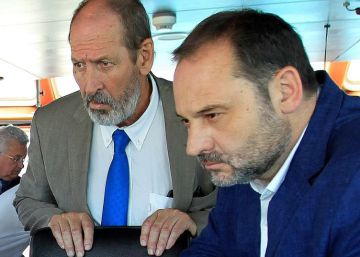 El número de rescatados en el Estrecho se triplica en lo que va de año