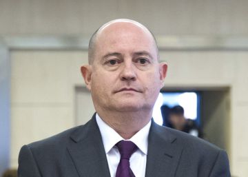 El BOE oficializa la expulsión de los dos policías del chivatazo a ETA