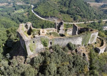 El peregrino húngaro que quiere hacer de un castillo de León un centro de retiro del Camino de Santiago