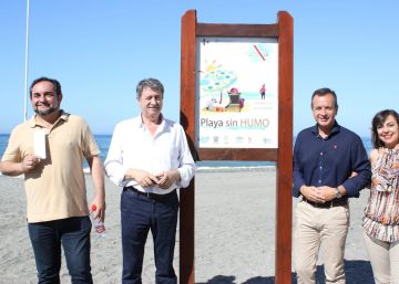 El comité de prevención del tabaquismo quiere que se prohíba fumar en playas