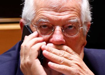 Borrell sitúa en embajadas a todo el equipo de Exteriores de Rajoy