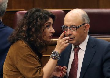 El PDeCAT, ERC i Podem claven una garrotada al Govern de Sánchez amb l’abstenció en l’objectiu de dèficit