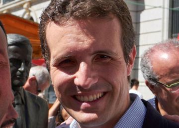 La Complutense no ve anomalías en que Casado sacase la mitad de Derecho en cuatro meses