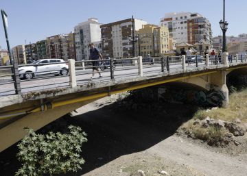 Un detenido por la supuesta violación en grupo de una joven en Málaga Un detenido por la supuesta violación en grupo de una joven en Málaga