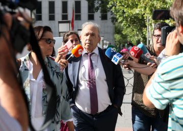 La juez toma testimonios clave del máster de Casado