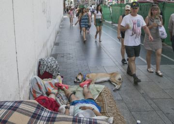 Sin hogar y con 30 grados a medianoche