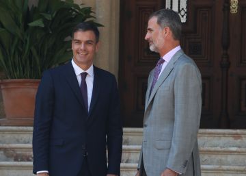 Sánchez dice que Casado debería de dar explicaciones sobre su máster