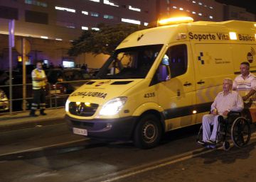 Una paciente provoca un incendio en un hospital de Tenerife porque no la atienden