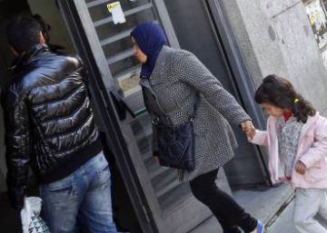 Un decreto para acabar con seis años de exclusión sanitaria