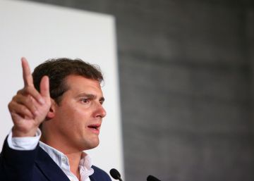 Rivera se lanza a la campaña tras romper con Díaz: “Para ganar España hay que ganar Andalucía”